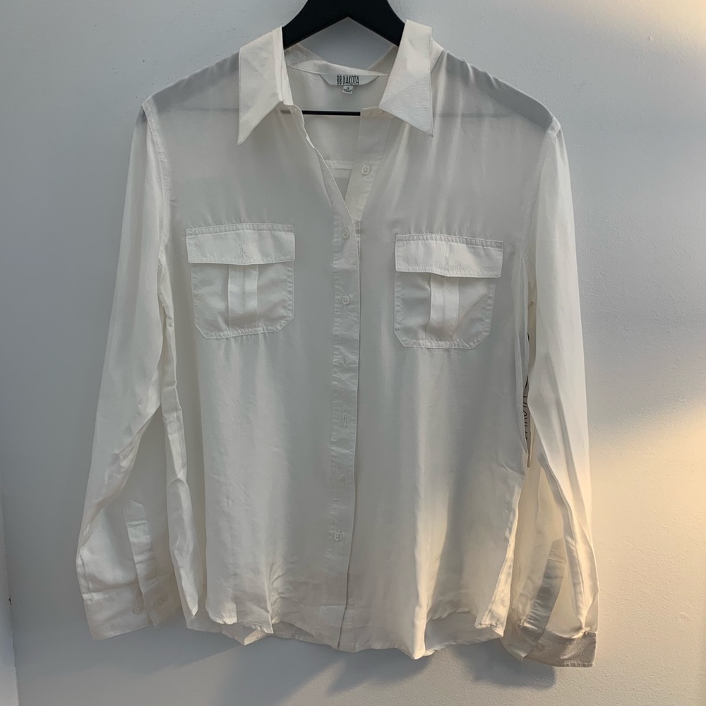 BB Dakota button down silk blouse NWT